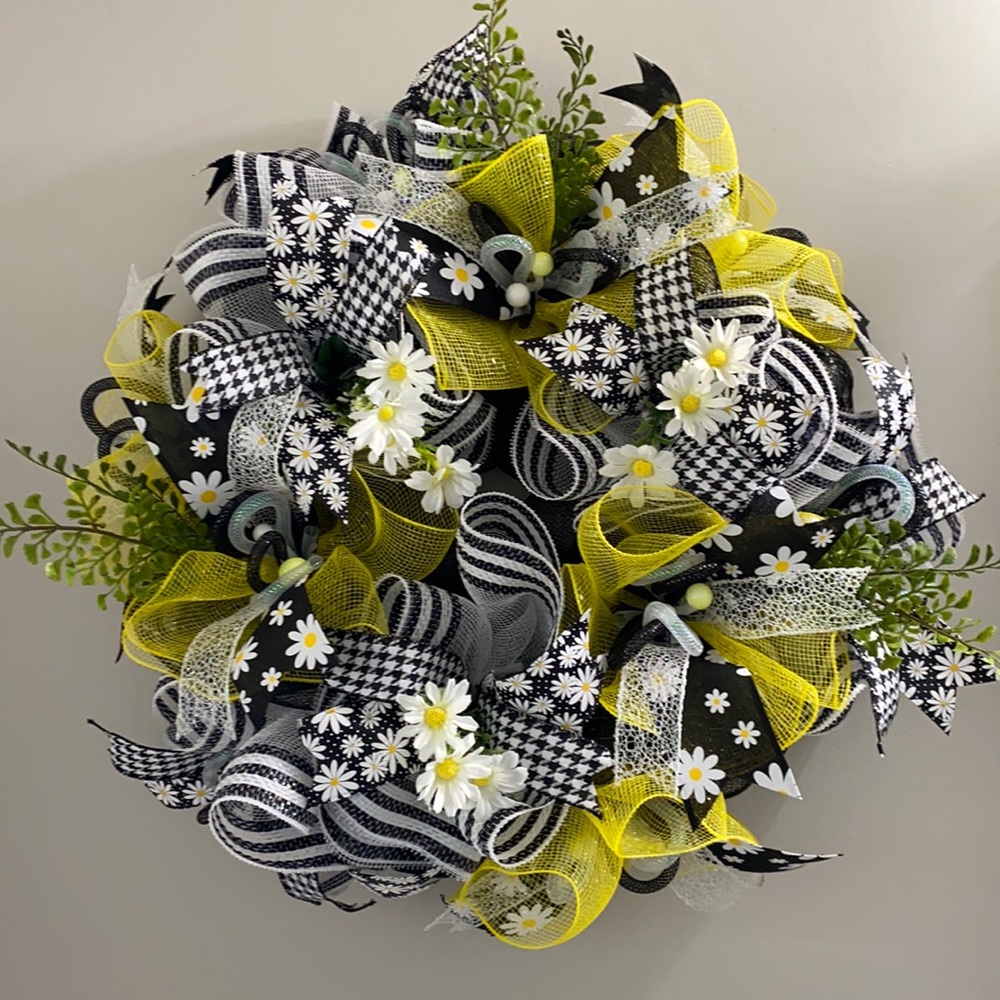 Daisy wreath